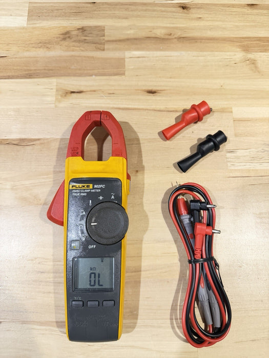 FLUKE 902 FC HVAC CLAMP METER TRUE RMS W LEADS & CLIPS