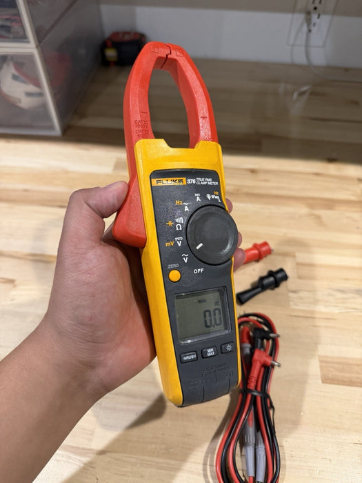 FLUKE 376 AC/DC TRUE RMS WIRELESS CLAMP METER W /LEADS & CLIPS -SHIPS FAST