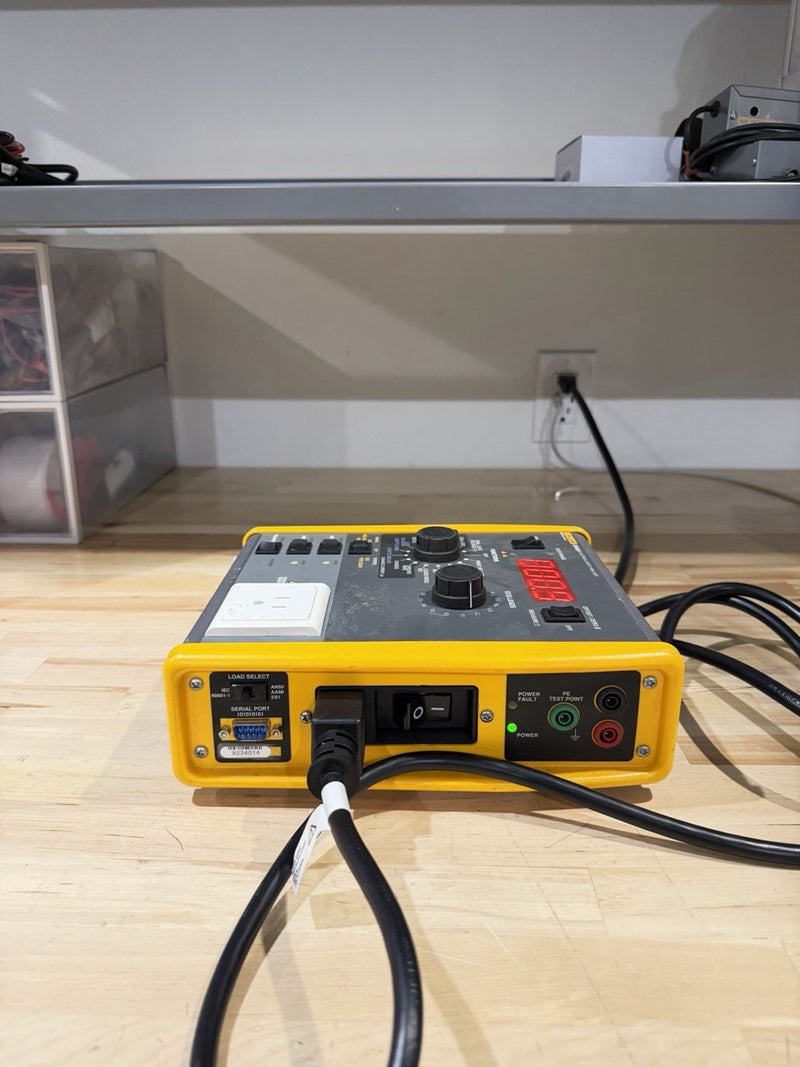 FLUKE BIOMEDICAL ESA601 ELECTRICAL SAFETY ANALYZER TESTER
