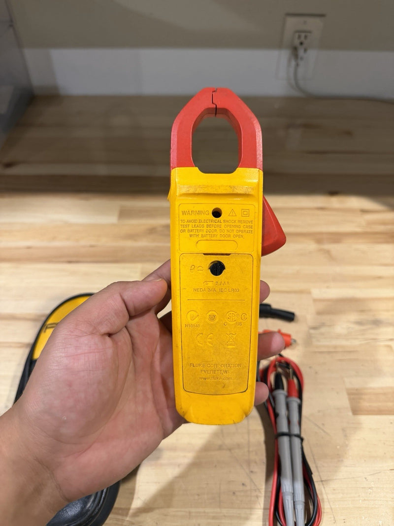 FLUKE 324 TRUE-RMS CLAMP METER W/ LEADS & CASE - SHIPS FAST