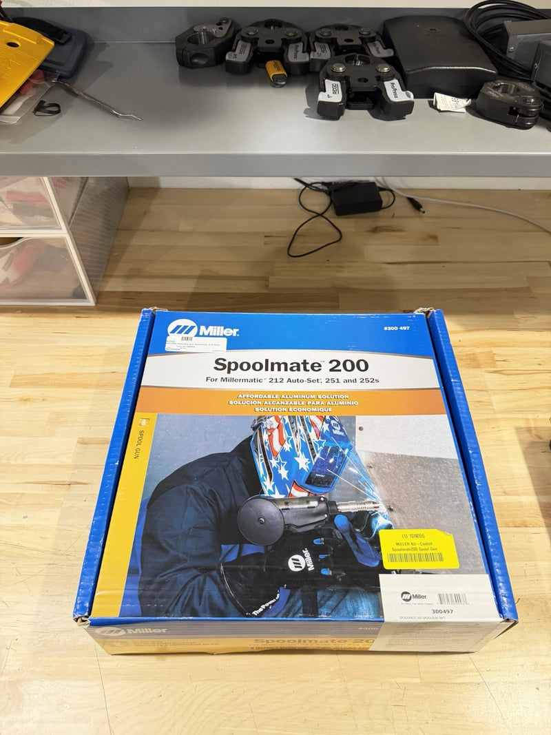 MILLER SPOOLMATE 200 SPOOLGUN 20FT 300497 (NEW FACTORY SEALED)
