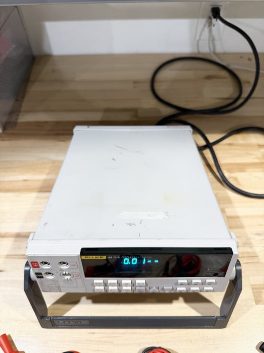 FLUKE 45 DUAL DISPLAY MULTIMETER W/ LEADS & CLIPS (TESTED) SHIPS FAST