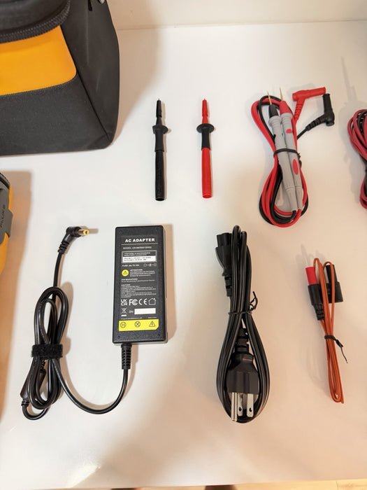 FLUKE 753 DOCUMENTING PROCESS CALIBRATOR WITH ACCESSORIES TESTED
