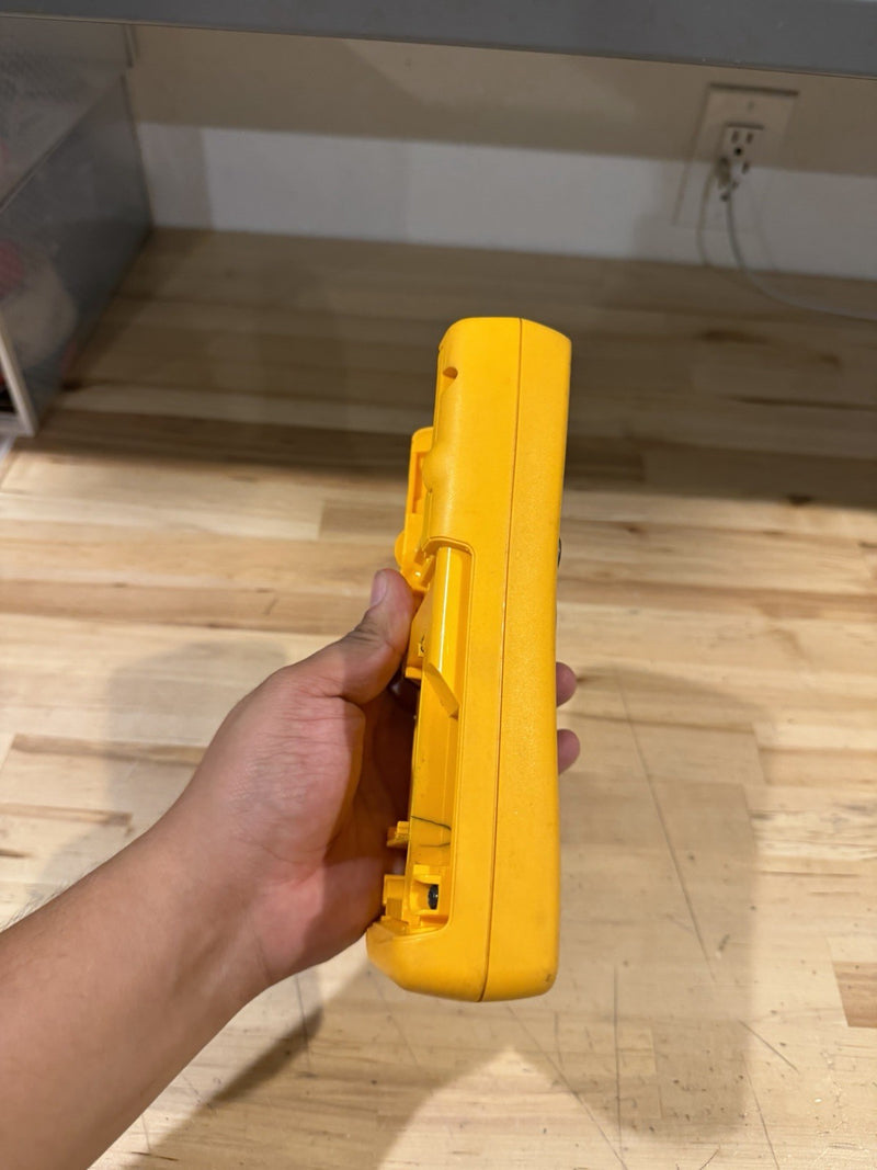 FLUKE 725 MULTIFUNCTION PROCESS CALIBRATOR (PARTS ONLY) FOR PARTS