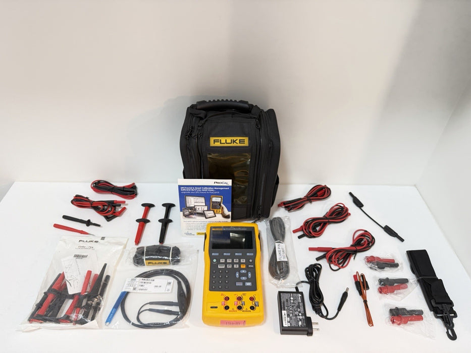 FLUKE 754 DOCUMENTING PROCESS CALIBRATOR WITH ACCESSORIES NEW