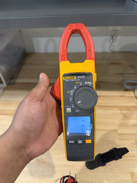 FLUKE 374 FC TRMS CLAMP METER W/ LEADS & CLIPS (TESTED) SHIPS FAST