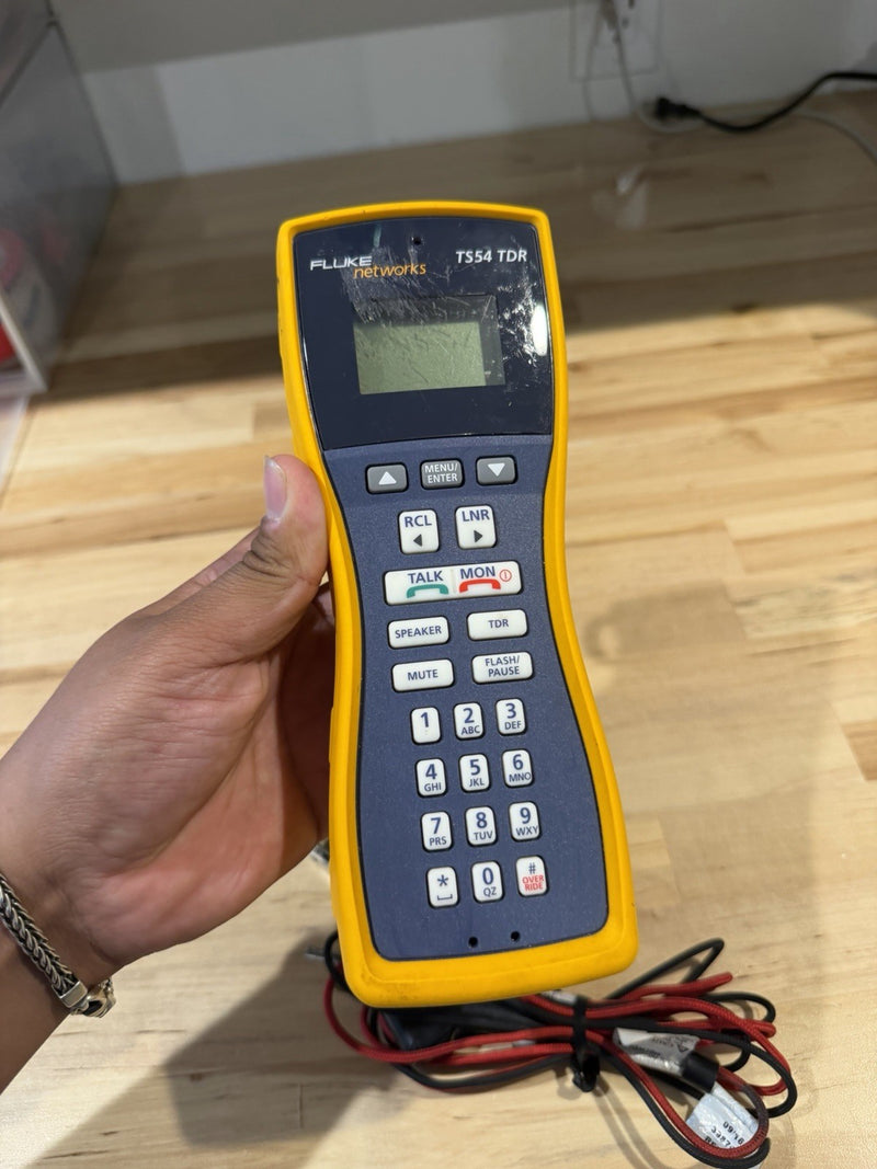FLUKE NETWORKS TS54 TDR TESTER TESTED