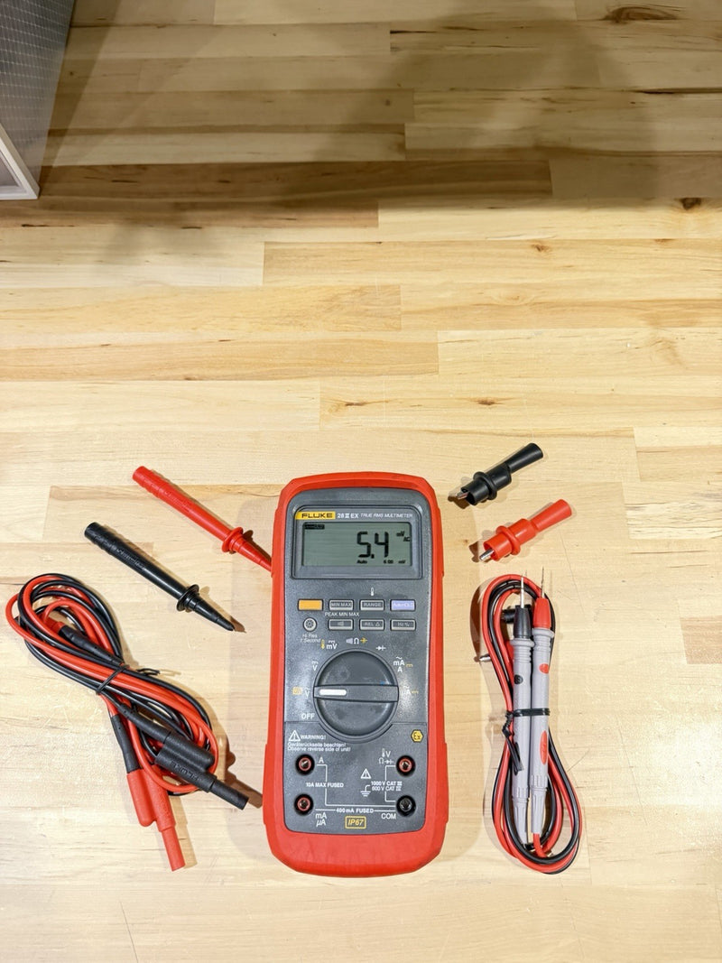 FLUKE 28 II EX TRUE RMS MULTIMETER WITH LEADS & CLIPS
