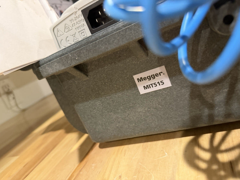 MEGGER MIT515 5KV INSULATION TESTER WITH LEADS & CHARGER TESTED
