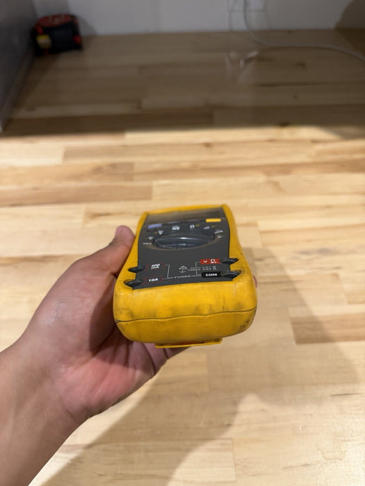 FLUKE 177 TRUE RMS MULTIMETER FOR PARTS