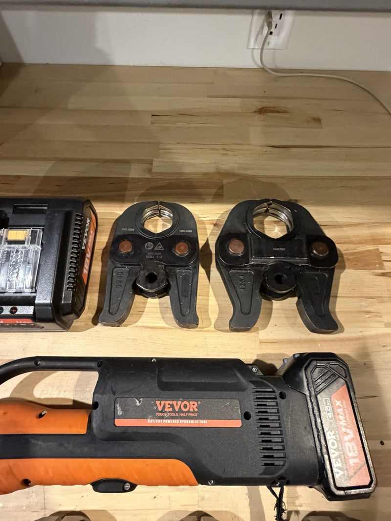 VEVOR PRESS TOOL 18V 32KN ELECTRIC PIPE CRIMPING TOOL 1/2" TO 2" COPPER