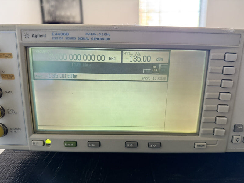 AGILENT E4436B SIGNAL GENERATOR 250 KHZ - 3.0 GHZ
