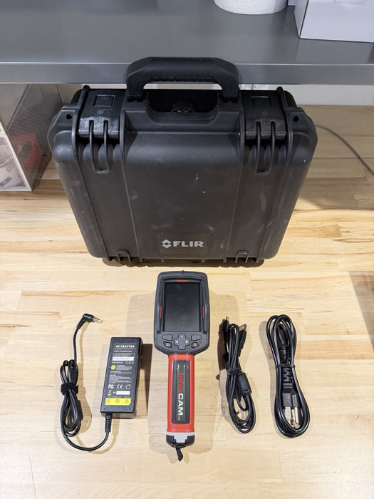 FLIR SYSTEMS INFRACAM W/ CHARGER & CASE (TESTED) FREE SHIPPING