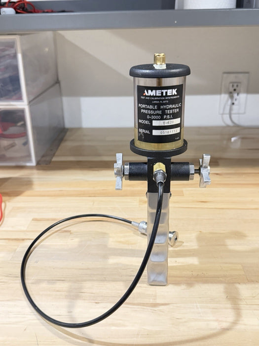 AMETEK T-620 HYDRAULIC PRESSURE TESTER W / HOSE (SHIPS FAST)