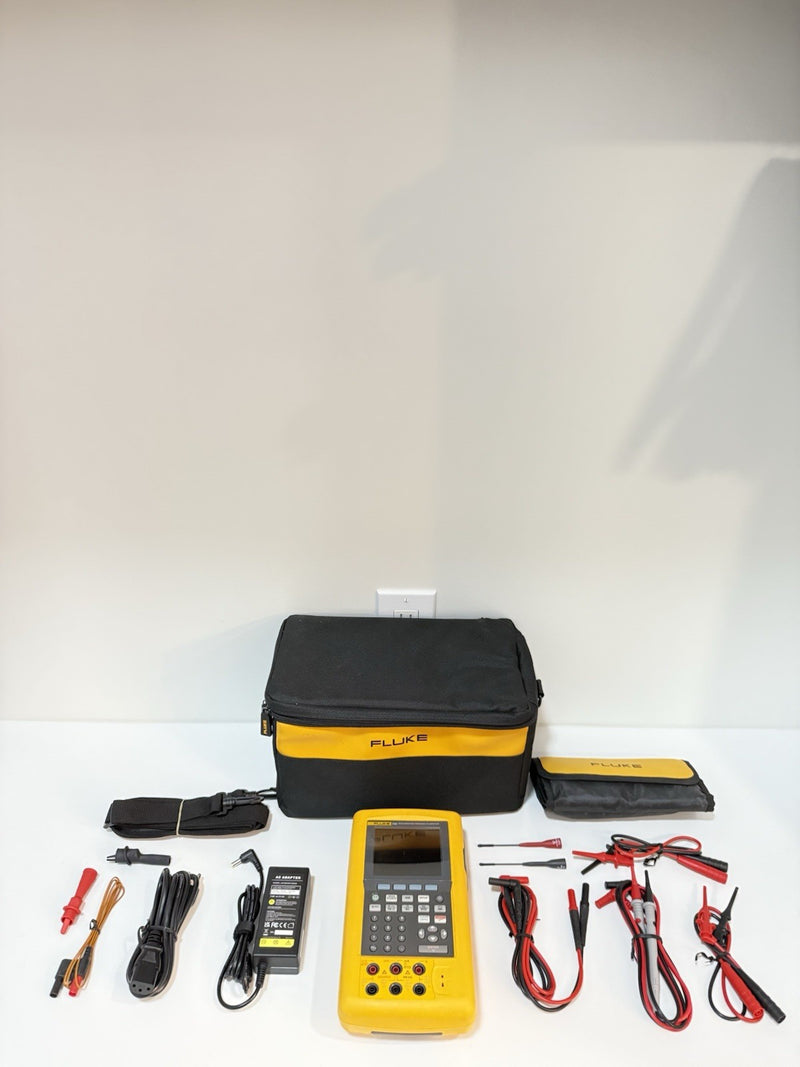 FLUKE 744 PROCESS CALIBRATOR WITH LEAD SET & BAG TESTED