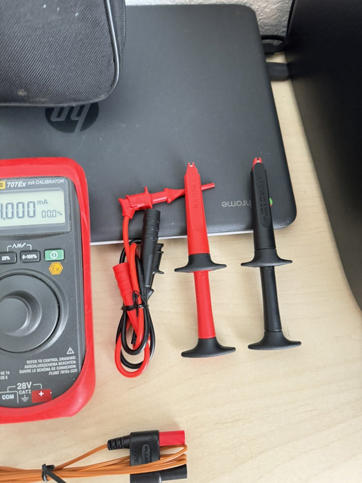 FLUKE 707EX INTRINSICALLY SAFE MA LOOP CALIBRATOR WITH BAG & LEADS