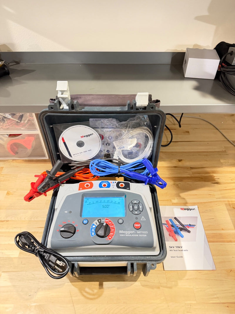 MEGGER MIT1025 10KV INSULATION TESTER WITH CHARGER & LEADS