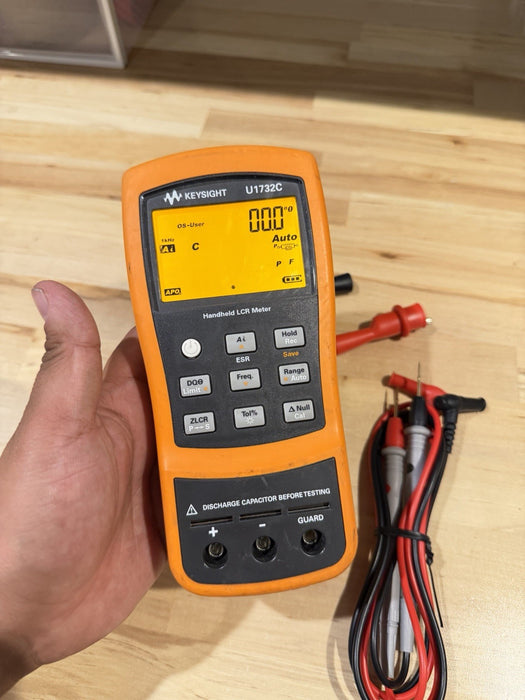 KEYSIGHT U1732C HANDHELD LCR METER WITH LEADS TESTED