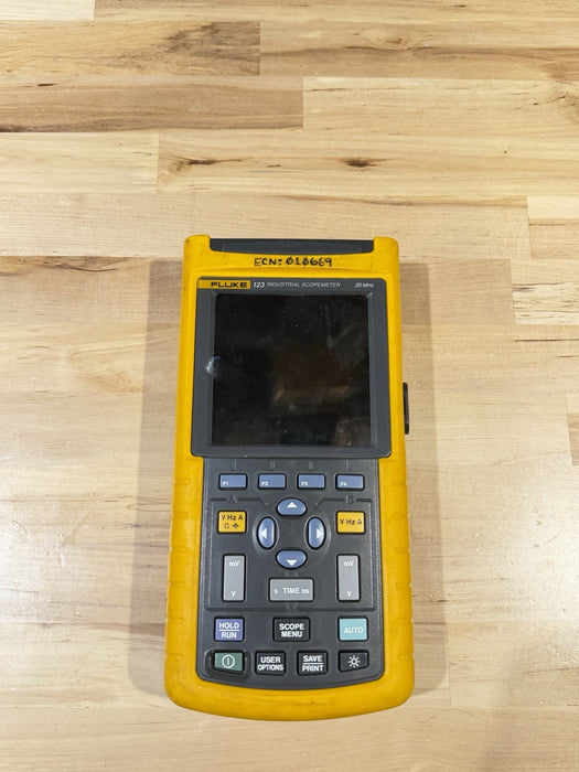 FLUKE 123 INDUSTRIAL SCOPEMETER FOR PARTS