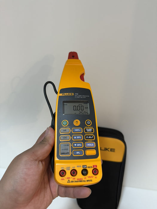 FLUKE 773 MILLIAMP PROCESS CLAMP METER W / LEADS & CLIPS (TESTED) SHIPS FAST