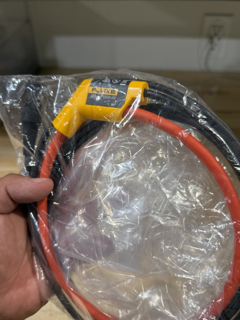 FLUKE IFLEX 1500-18 FLEXIBLE CURRENT CLAMP 1500A CAT III 1000V