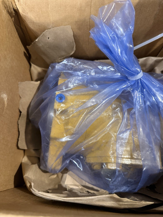 CAT 424-1998 OIL GEAR PUMP GP (NEW FACTORY SEALED) FREE SHIPPING -GENUINE OEM