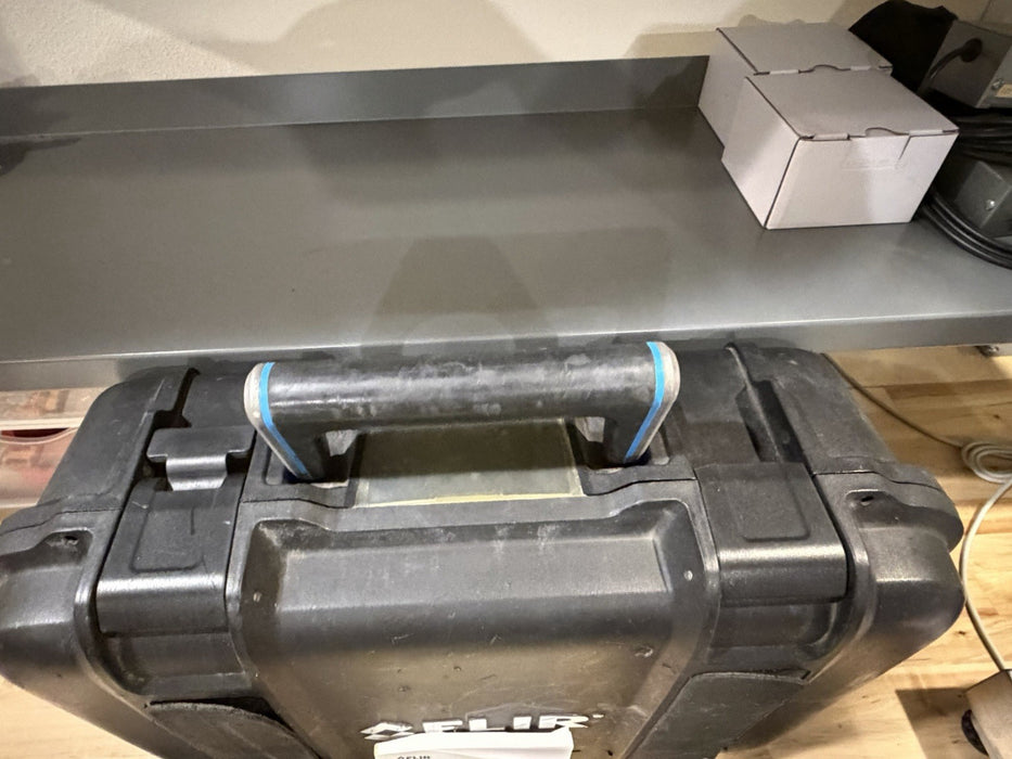 FLIR T640 THERMAL IMAGING CAMERA WITH ACCESSORIES TESTED