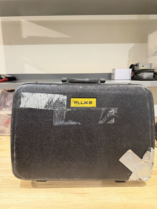 FLIKE 199C 200MHZ 2.5GS/s SCOPEMETER COLOR WITH ACCESSORIES