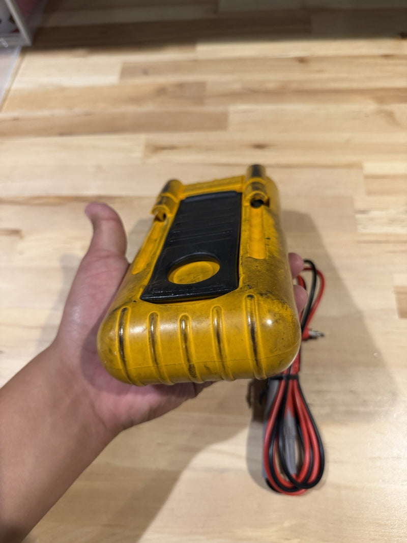 FLUKE 87 III TRUE RMS MULTIMETER WITH LEADS & CLIPS