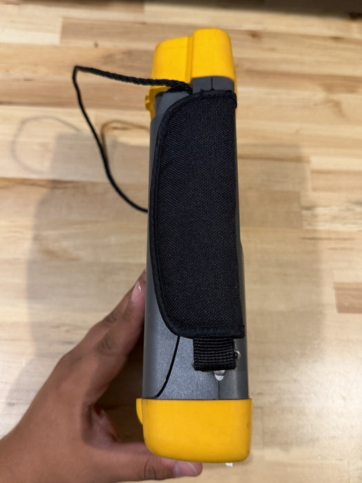 FLUKE 192 SCOPEMETER (PARTS ONLY) DOESN’T WORK - SHIPS FAST