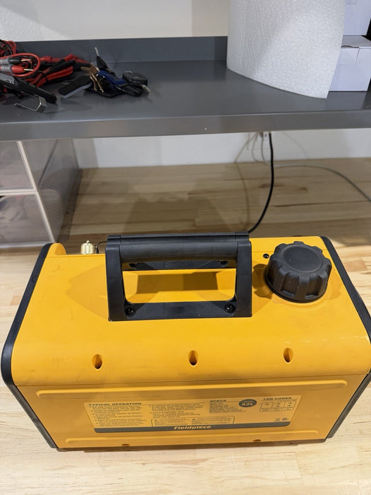 FIELDPIECE VP67 6 CFM DUAL STAGE VACUMM PUMP W/ CHARGER (TESTED) SHIPS FAST