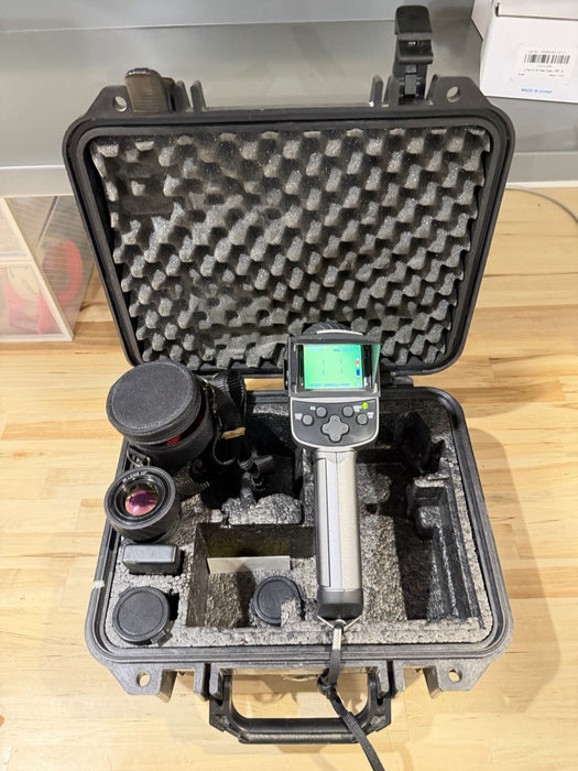 FLIR E SERIES THERMACAM E4 WITH EXTRA LENS & BATTERY TESTED