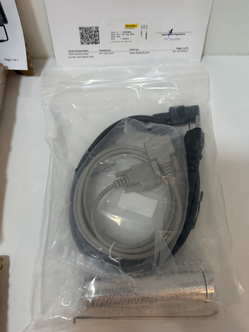 FLUKE 9140-C-156 DRY-WELL CALIBRATOR KIT CAL DATE 20252026