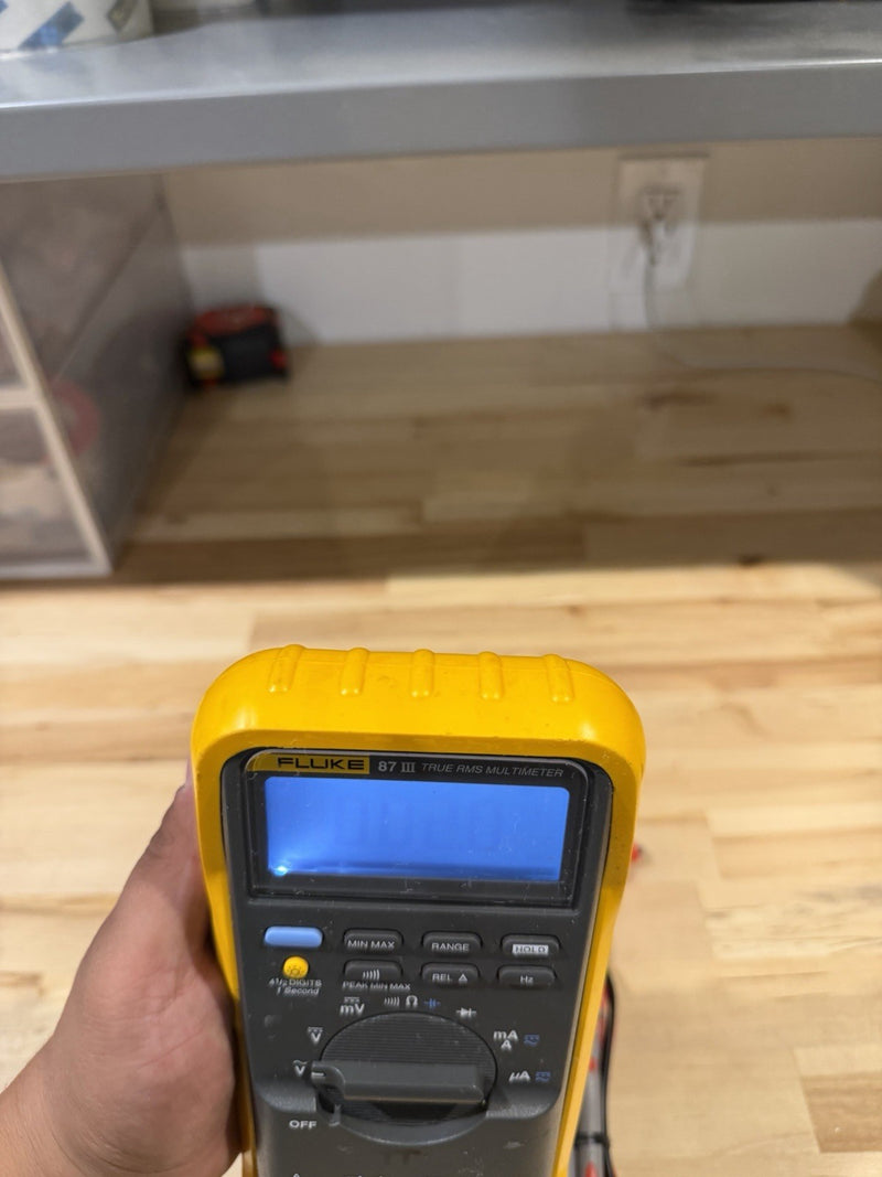 FLUKE 87 III TRUE RMS MULTIMETER WITH LEADS & CLIPS