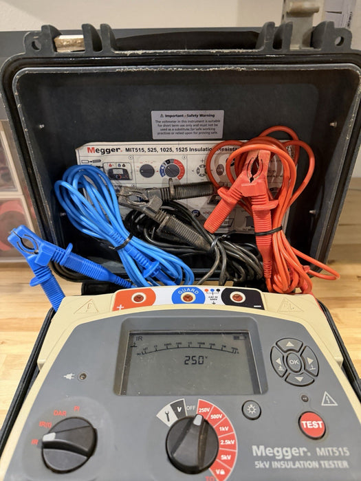 MEGGER MIT515 5KV INSULATION TESTER W/ LEADS & CHARGER (TESTED) FREE SHIPPING
