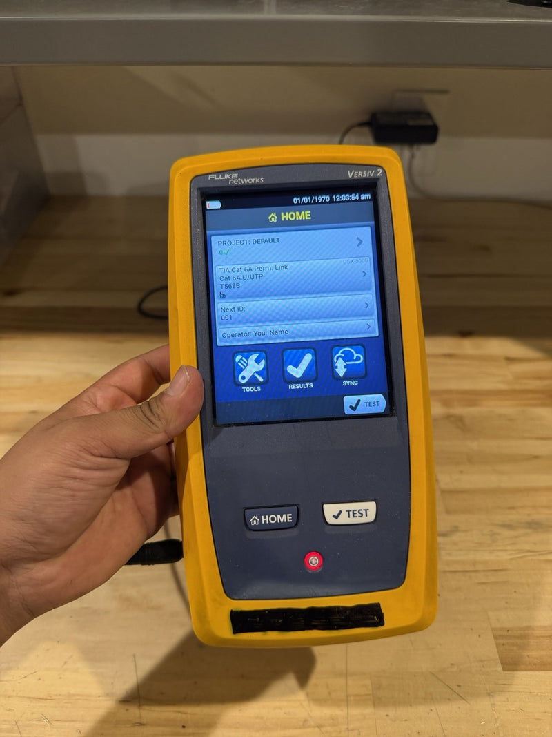 FLUKE NETWORKS VERSIV 2 MAINFRAME ONLY FOR DSX-5000/DSX-8000 (SHIPS FREE)