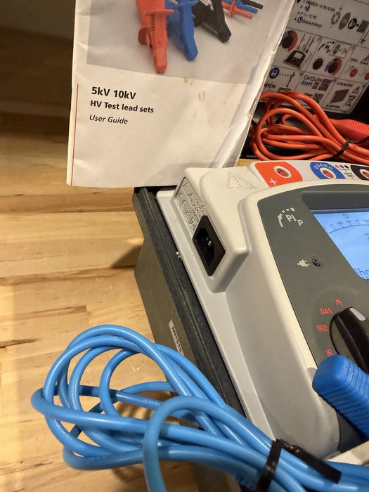 MEGGER MIT515 5KV INSULATION TESTER WITH LEADS & CHARGER TESTED