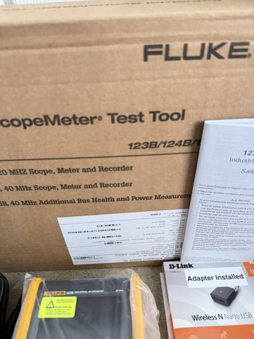 FLUKE 123B/NA INDUSTRIAL SCOPEMETER 20MHZ MFD 2024