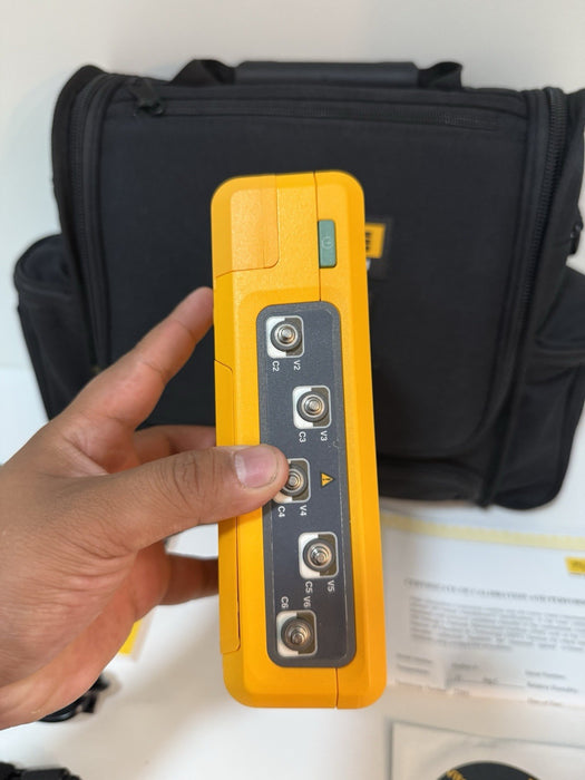 FLUKE PROSIM 4 VITAL SIGNS SIMULATOR WITH BAG & CERTIFICATE TESTED
