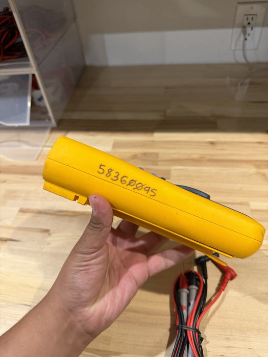 FLUKE 289 TRUE RMS ELECTRONIC LOGGING DIGITAL MULTIMETER W/ LEADS & CLIPS #4