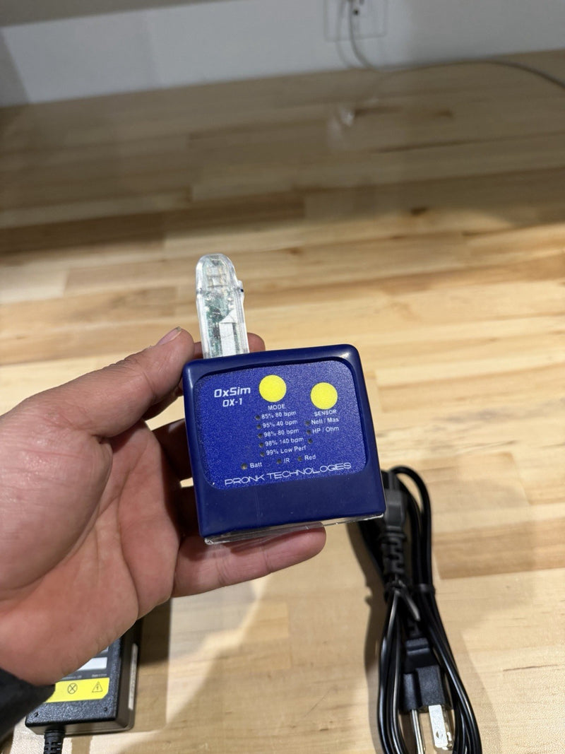 OXSIM OX-1 PULSE OXIMETER SIMULATOR WITH CHARGER TESTED