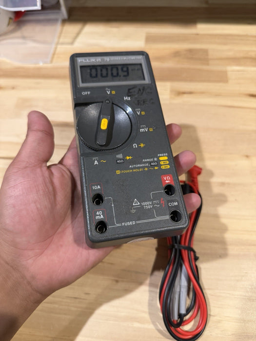 FLUKE 79 SERIES II MULTIMETER W/ LEADS (TESTED) SHIPS FAST