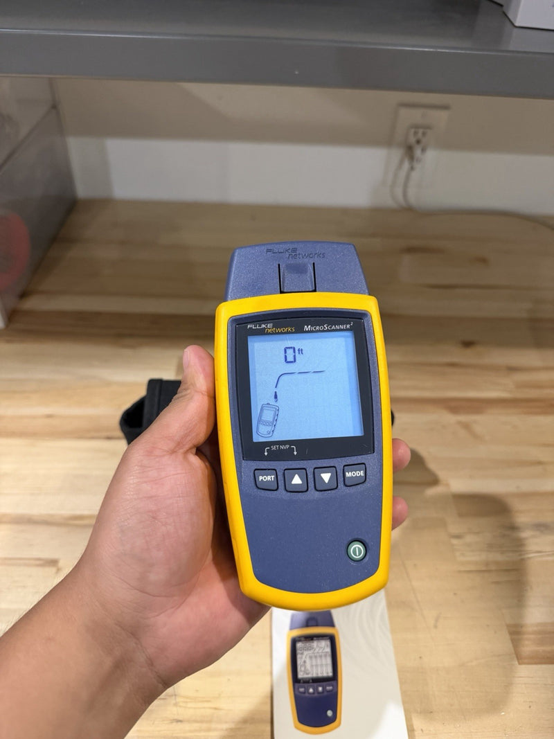 FLUKE NETWORKS MICROSCANNER 2 CABLE VERIFIER TESTED