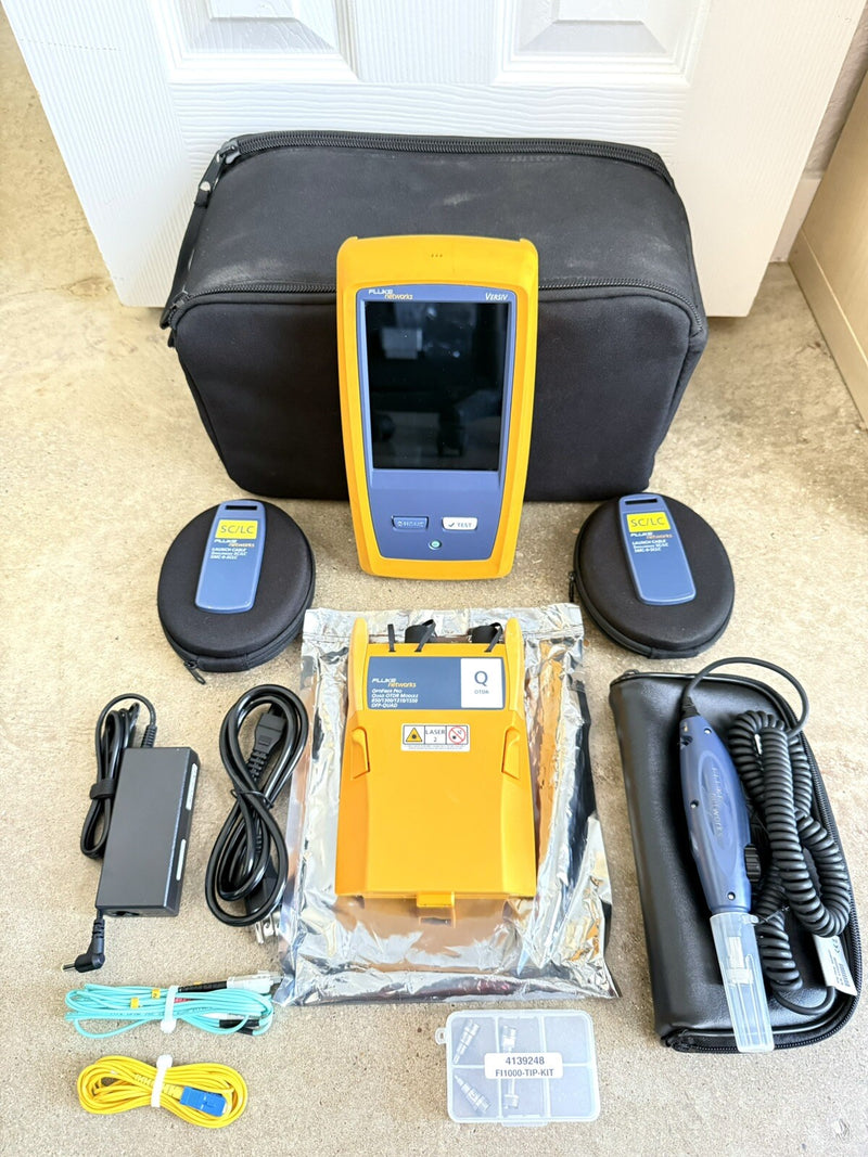 FLUKE NETWORKS VERSIV OPTIFIBER PRO OTDR KIT WITH QUAD OTDR MODULE & ACCESSORIES