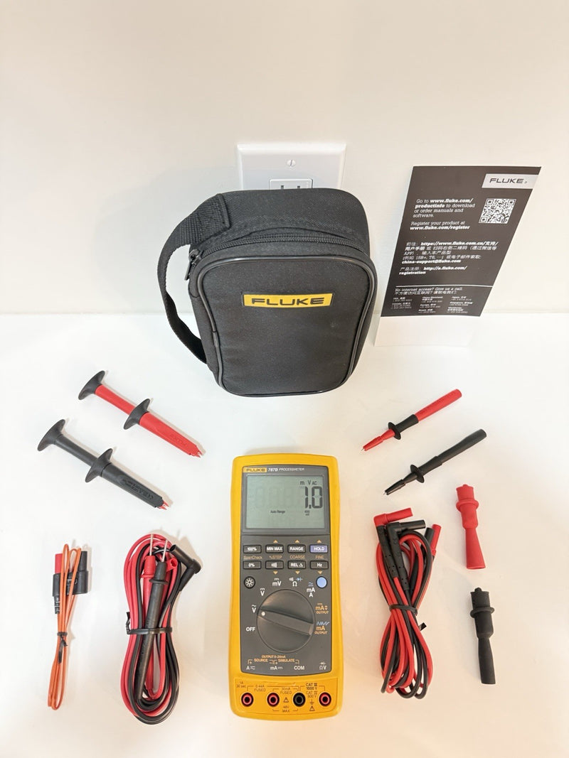 FLUKE 787B PROCESSMETER WITH ACCESSORIES & BAG TESTED