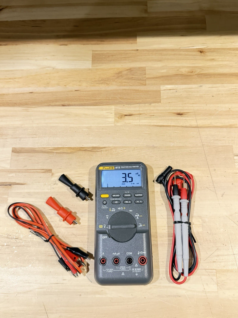 FLUKE 87V TRUE RMS MULTIMETER W/ LEADS (TESTED) SHIPS FAST