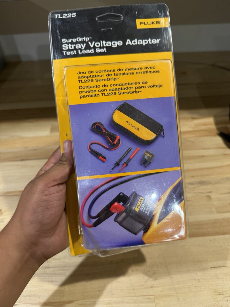FLUKE TL225 SUREGRIP STRAY VOLTAGE ADAPTER TEST LEAD SET RARE