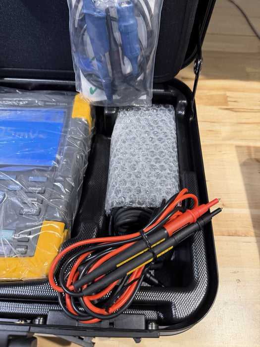 FLUKE 190-202 2CH 200MHZ 2GS/S SCOPEMETER (NEW FACTORY SEALED) TESTED SHIPS FREE
