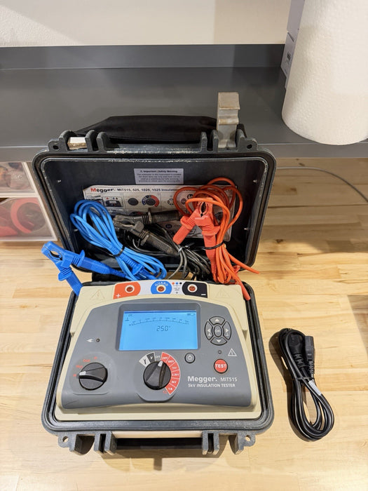 MEGGER MIT515 5KV INSULATION TESTER W/ LEADS & CHARGER (TESTED) FREE SHIPPING