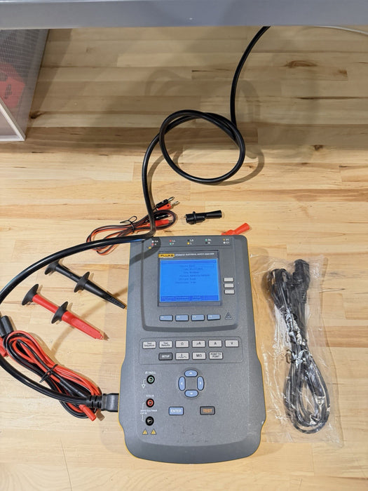 FLUKE ESA615 115V ELECTRICAL SAFETY ANALYZER TESTER WITH LEADS & CHARGER TESTED